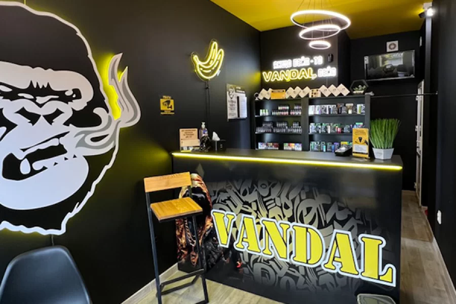 Жовква, ул. Хмельницкого, 8