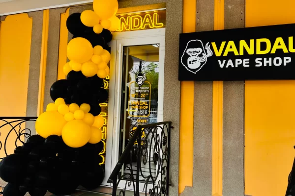 Ковель, ул. Независимости 92/11