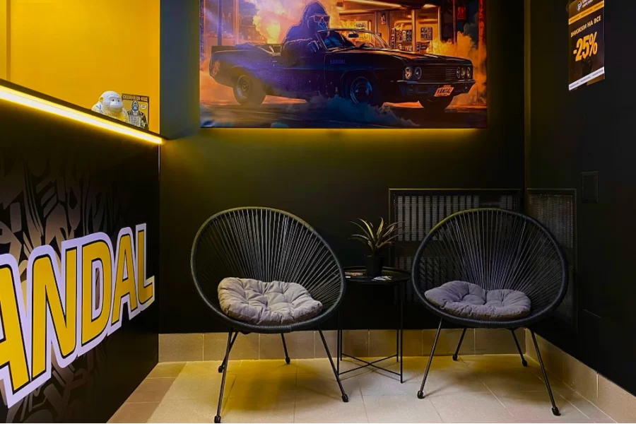 Луцк, ул.Соборности,38