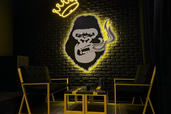 Луцк, ул. Соборности 30