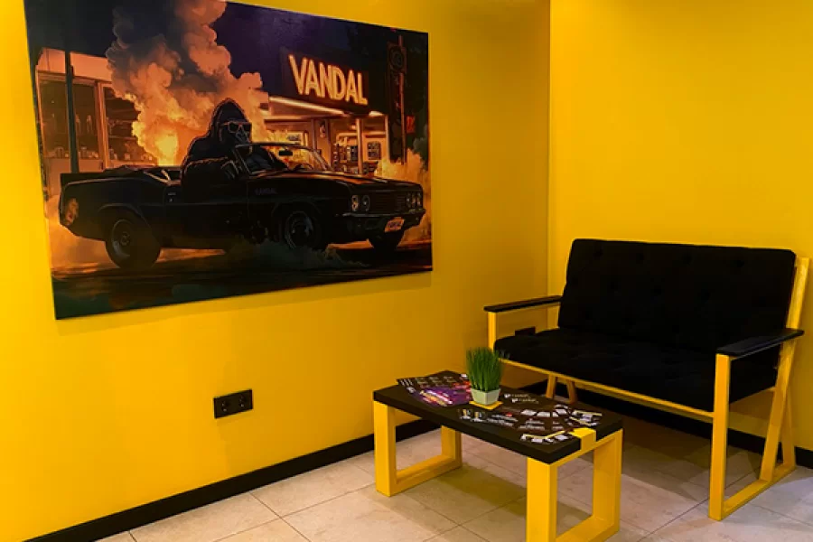 Луцк, ул.Свободы,49