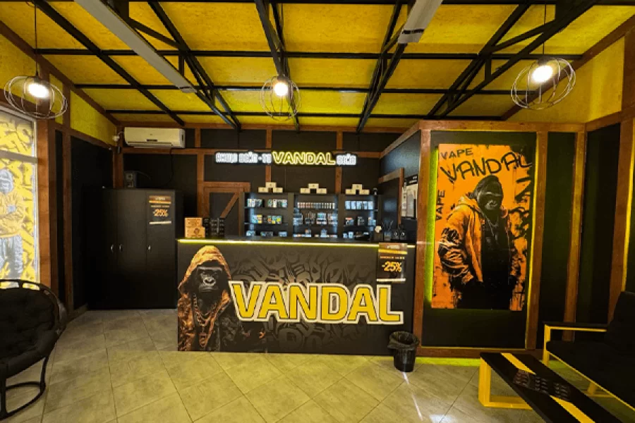 Коломия, вул. М. Грушевського 63