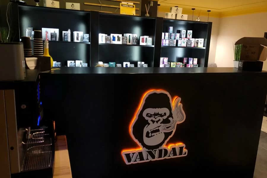 Ровно, ул. Степана Бандеры, 15