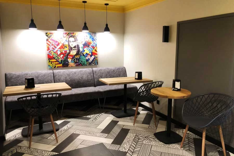 Ровно, ул. Степана Бандеры, 15