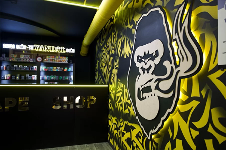 Ровно, ул. Небесной сотни 24