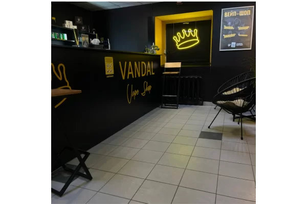 Винница, ул. Коцюбинского, 32