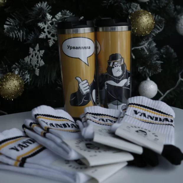 Брендованная термочашка Vandal Vape