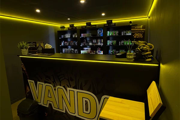 Ужгород вул. Корзо, 4/7