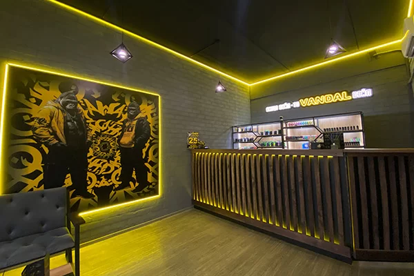 Чернигов, ул. Независимости, 23