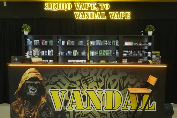 Каменец-Подольский, проспект Грушевского, 21/11