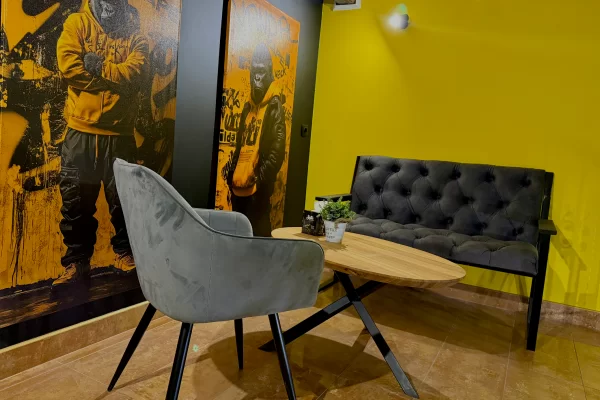 Хмельницкий, ул. Грушевского, 62