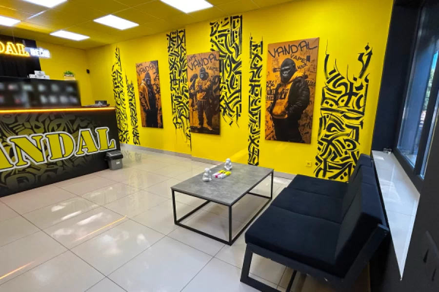 Каменец-Подольский, ул. Героев ВСУ 2/1