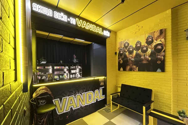 Хмельницкий, ул.Заричанская д.16