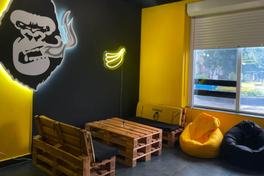 Калуш, ул. Площадь Героев, 2