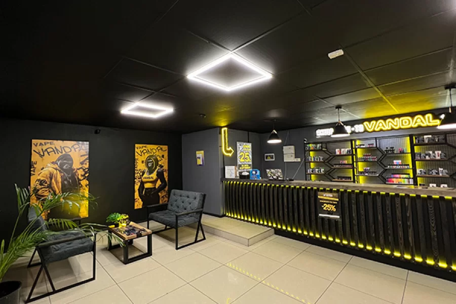 Ровно, ул. Соломии Крушельницкой, 77