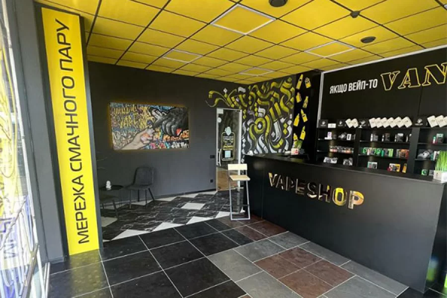 Черновцы, ул. Хотинская, 73