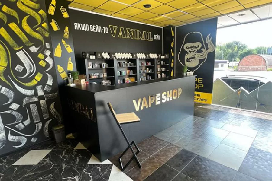 Черновцы, ул. Хотинская, 73