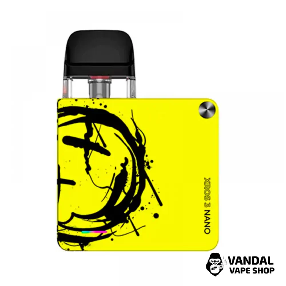Оригинальный стартовый наборVaporesso Xros 3 Nano Kit Mistery Box Verison -Smirk в жёлтом цвете, дизайн "Smirk" Оригинальный стартовый наборVaporesso Xros 3 Nano Kit Mistery Box Verison -Smirk в жёлтом цвете, дизайн "Smirk"